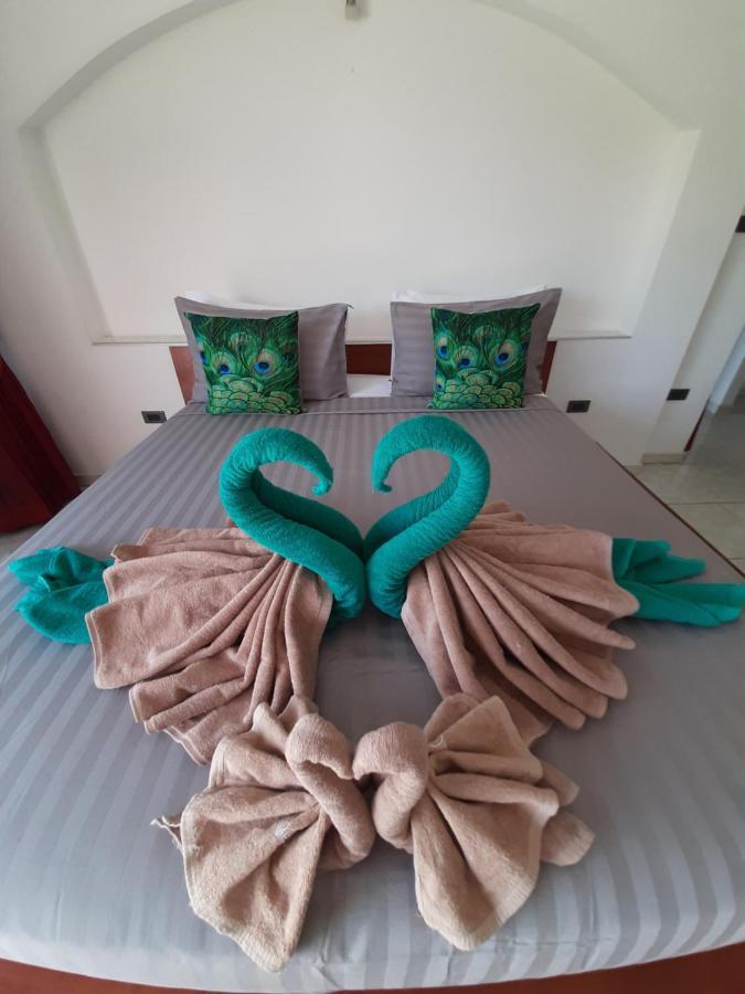 Pema Djougne Villa Бофут Екстериор снимка